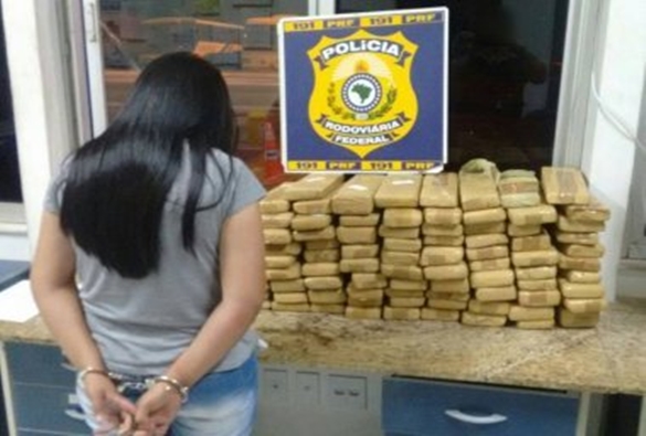 Conquista: Mulher é presa com 100 kg de maconha; droga iria para Pernambuco