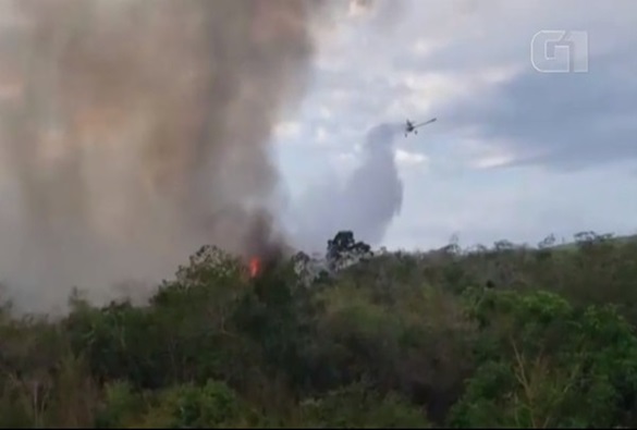 Incêndio atinge vegetação em Ibicoara