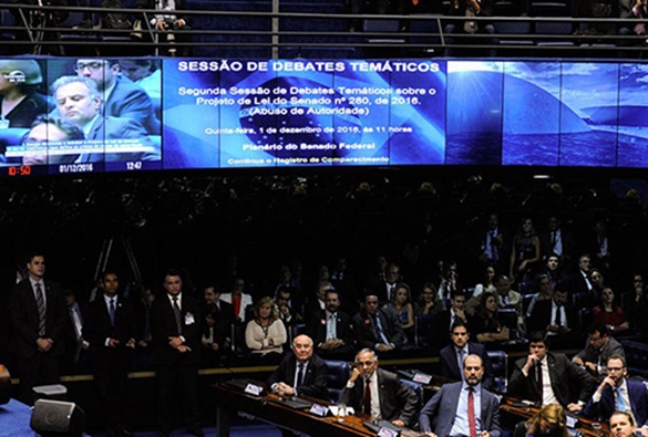 Doze PEC's podem ser votadas em Plenário do Senado Federal